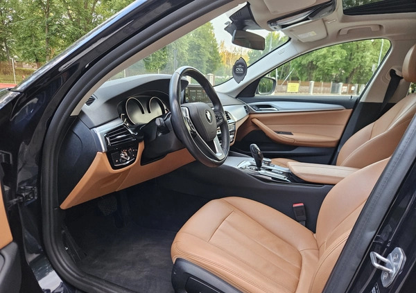 BMW Seria 5 cena 103900 przebieg: 229500, rok produkcji 2019 z Łuków małe 106